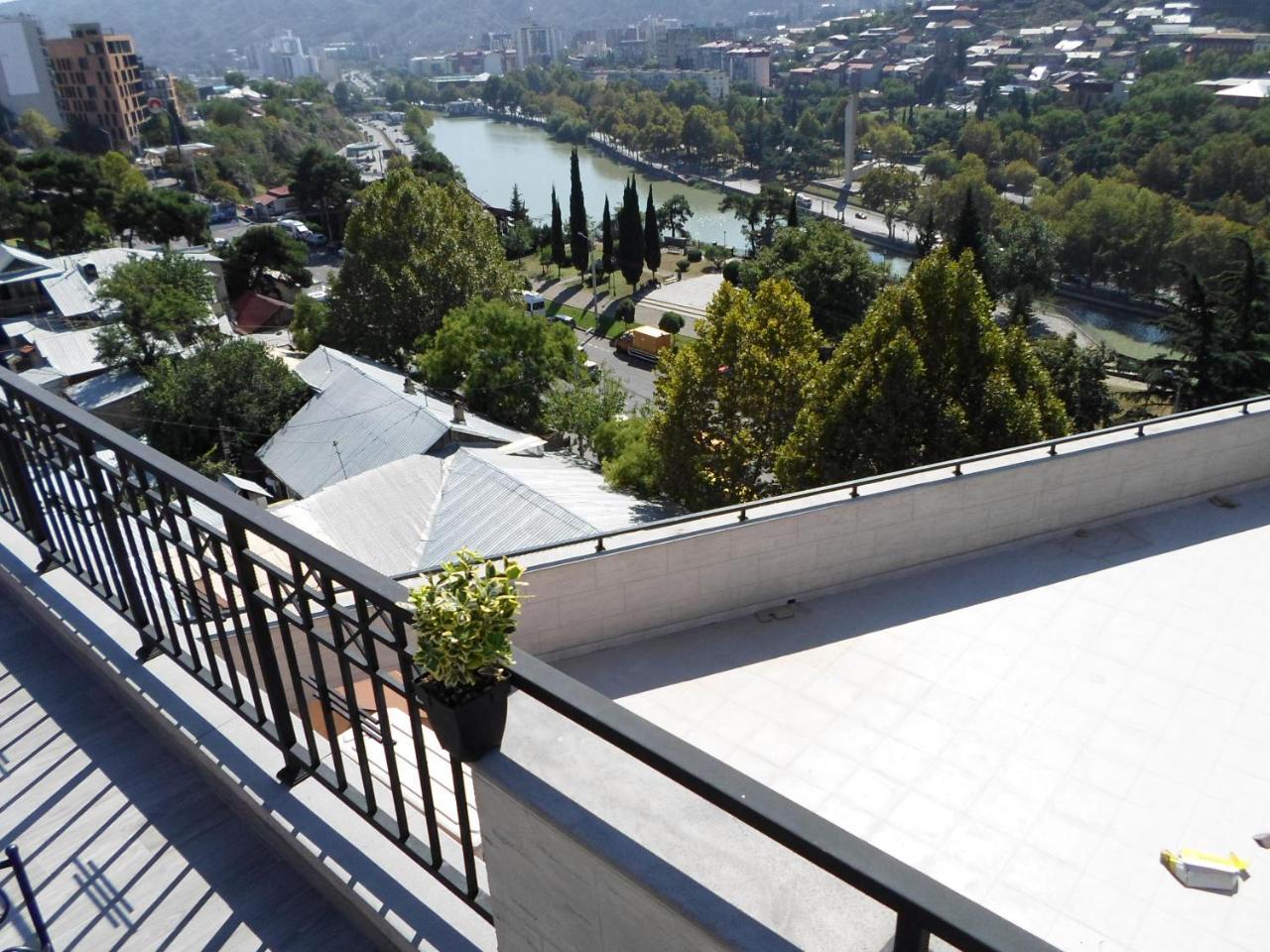 Hotel Avlabari Terrace Tbilisi Exteriör bild